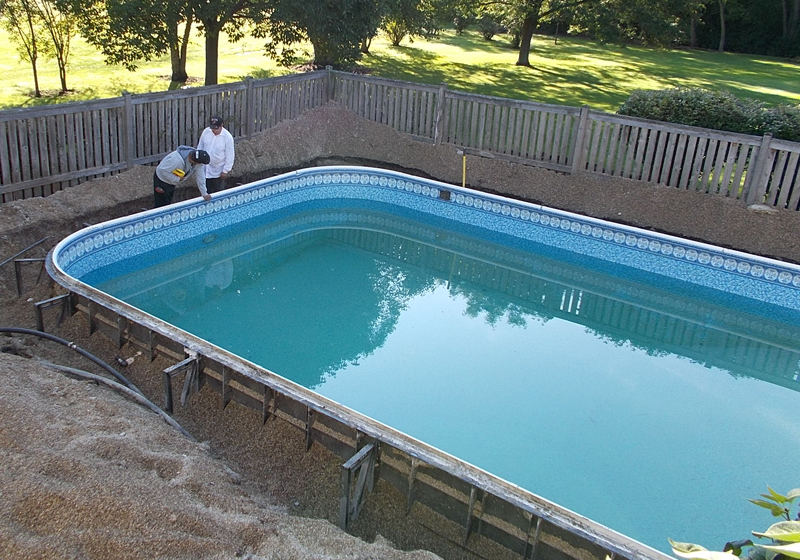 salt water pool with vinyl liner